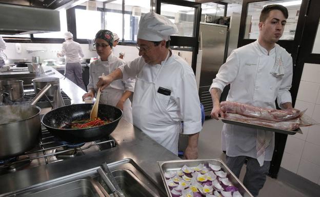 El restaurante de La Cónsula abre este jueves con un menú a 20 euros