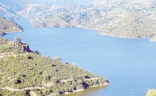 El Gobierno quiere incluir el recrecimiento de La Concepción en el Pacto Nacional del Agua