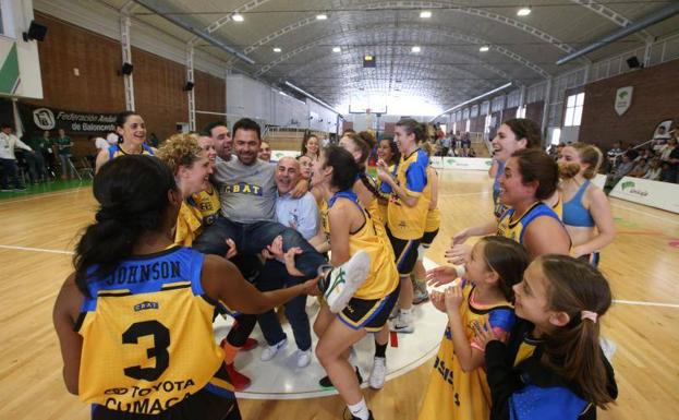 El Asisa Alhaurín de la Torre celebra el ascenso con una victoria