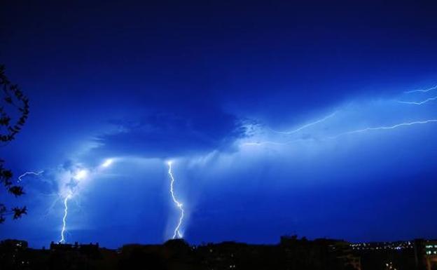 Málaga, en aviso amarillo este lunes por tormentas