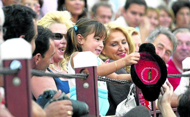 La plaza de toros de Córdoba desata la polémica con la propuesta de un «palco infantil»