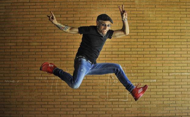 Fito: «El rock and roll nos da libertad para no madurar»