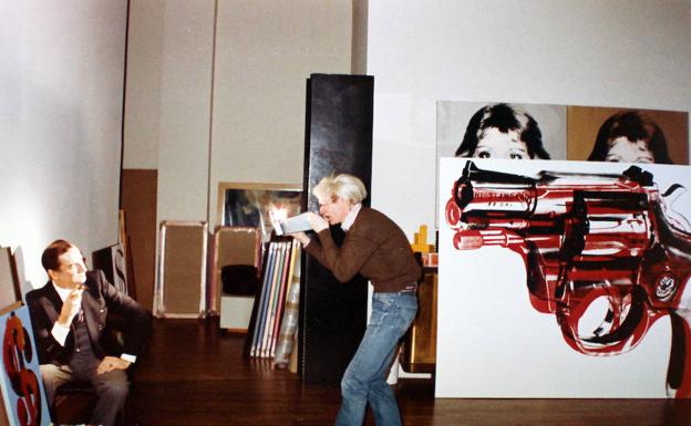 Un malagueño en la corte del rey Warhol