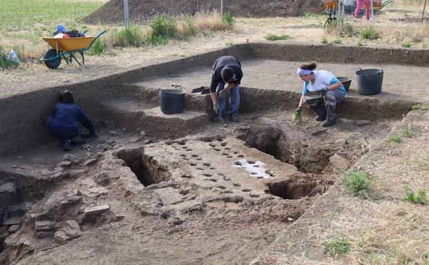 Hallan en Mijas un asentamiento prerromano en excelente estado de conservación