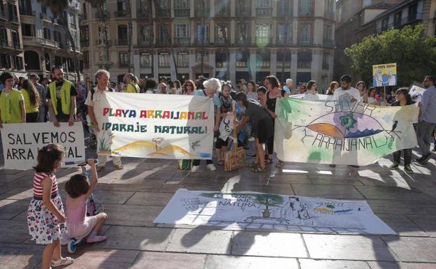 Unas 150 personas se concentran en contra de la construcción de La Academia en Arraijanal