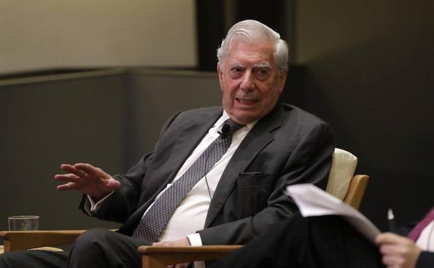 Vargas Llosa participará el sábado en Málaga en un acto para defender la unidad de España
