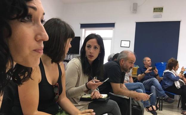 La confluencia de IU y Podemos se agita en Málaga