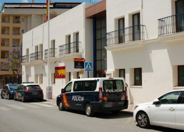 Detenidos dos policías locales de Estepona por la presunta agresión sexual a una joven