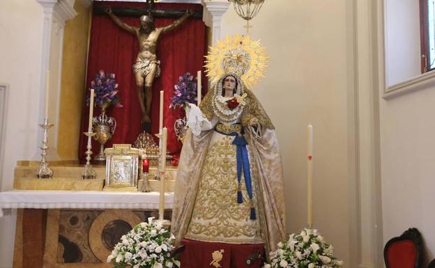 Zamarrilla proyecta restaurar la imagen de la Virgen de la Amargura