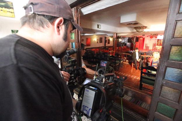 Chiquito, el cantaor de atrás