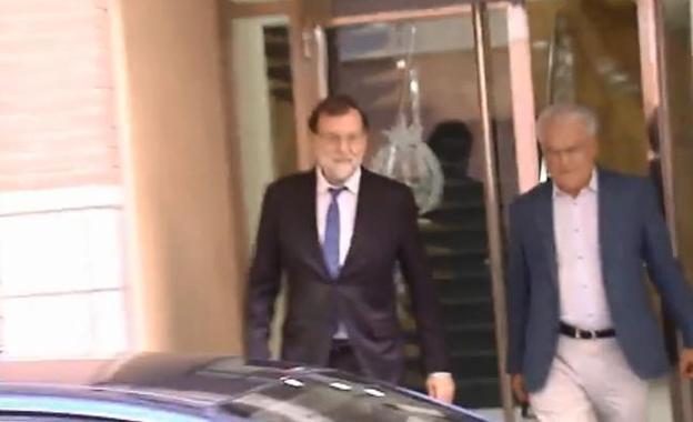 Rajoy se reincorpora a su plaza de registrador en Santa Pola