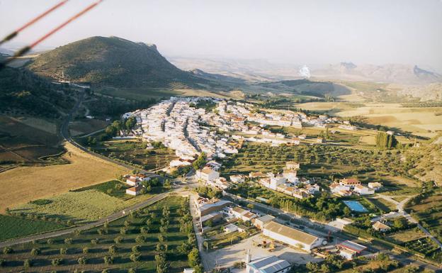 Cuevas del Becerro celebra el sábado su 'Noche en Pie' con una amplia programación cultural