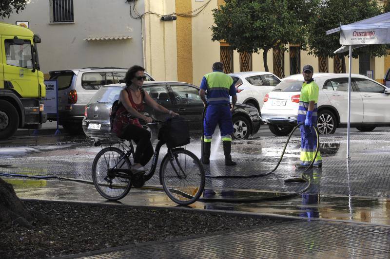 Nuevos baldeos en las calles de Málaga