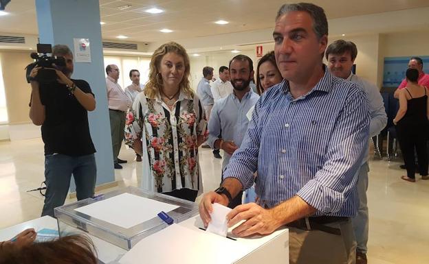 Bendodo sobre el apoyo del alcalde a Cospedal: «Cada uno tiene libertad para apoyar a quien quiera»