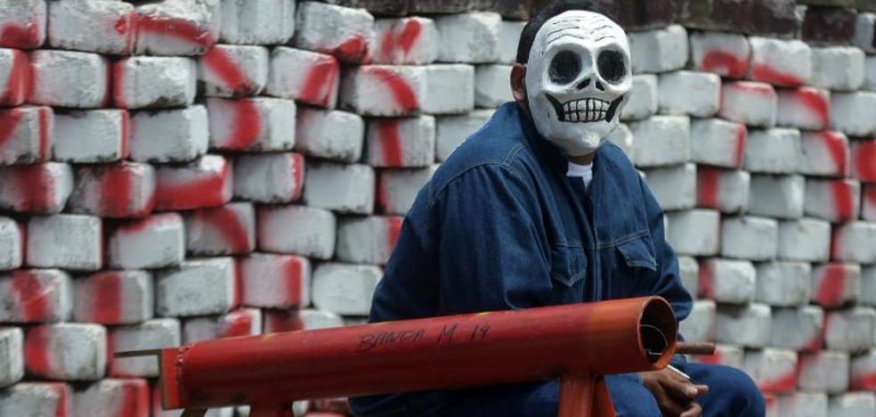 Más muertos y fosas comunes aumentan el balance del horror en Nicaragua