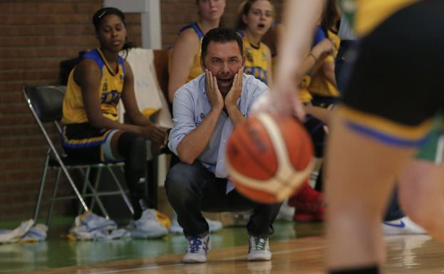 Francis Trujillo: «El objetivo es mantenerse y hacer el baloncesto más atractivo posible»