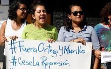Ortega celebra con acarreados su desprestigiada revolución