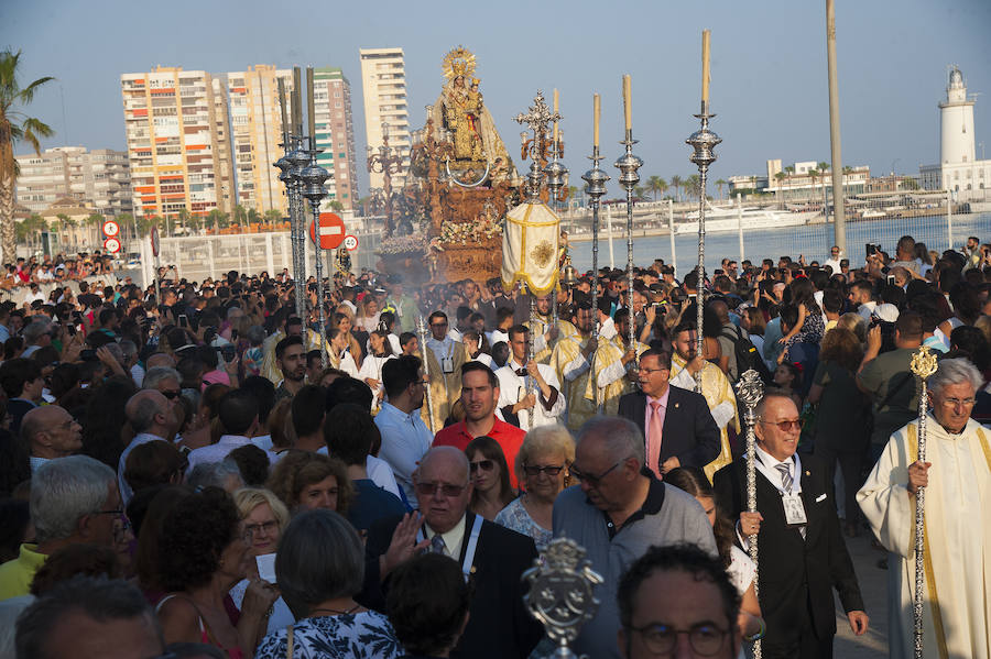 Domingo intenso con tres procesiones de la Virgen del Carmen en Málaga