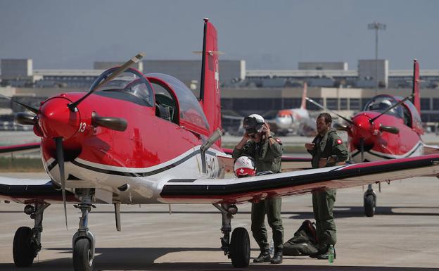 Llegan a Málaga los primeros aviones del Torre del Mar Air Show