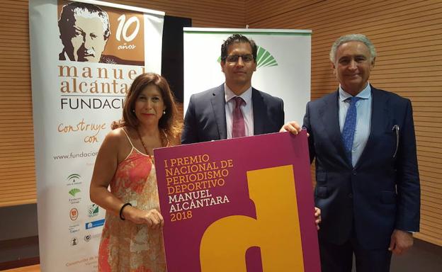 La Fundación Unicaja y la Fundación Manuel Alcántara crean el I Premio Nacional de Periodismo Deportivo