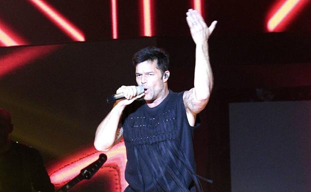 Ricky Martin amplía aforo y se reencontrará con Lamari en el Marenostrum Castle Park