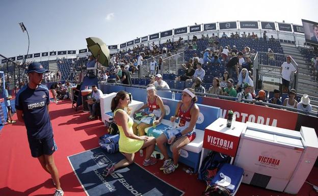 Beatriz González da la sorpresa y se mete en las 'semis' del World Padel Tour de Mijas