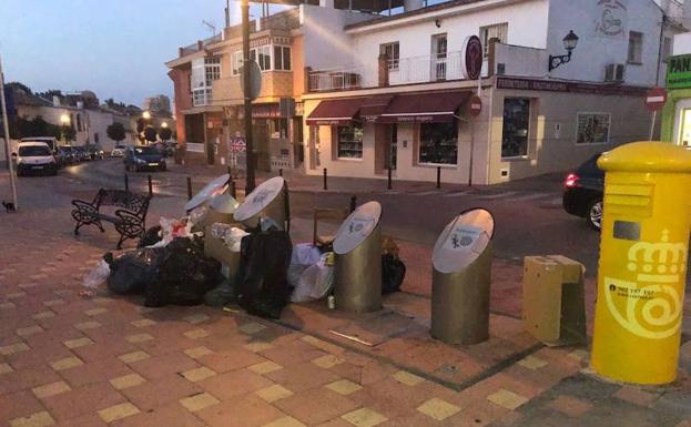 La huelga de limpieza en Fuengirola alcanza el cien por cien en las primeras horas sin que haya negociación