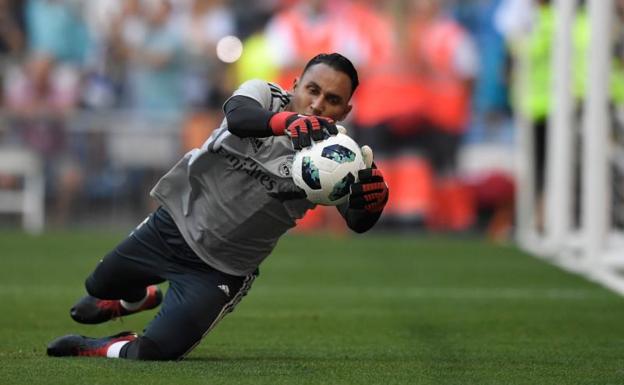 Keylor Navas quiere poner en un brete a Lopetegui