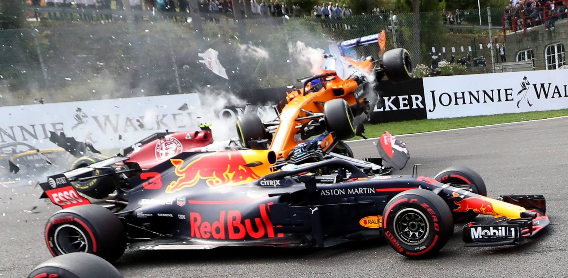 Las imágenes del brutal accidente de Fernando Alonso