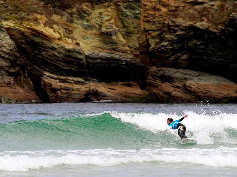 Refrescantes escenas de la Pantín Classic de Surf