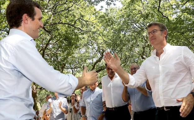 Casado da peso a Feijoó y confía en él para diseñar la nueva estrategia electoral del PP