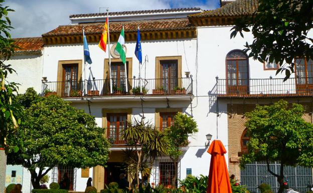 Marbella abrirá una consulta vecinal para decidir el destino de los fondos recuperados de 'Malaya'