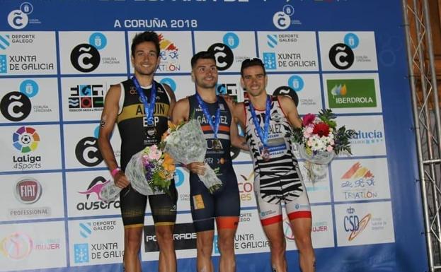 Ignacio González, bronce en el Nacional de triatlón