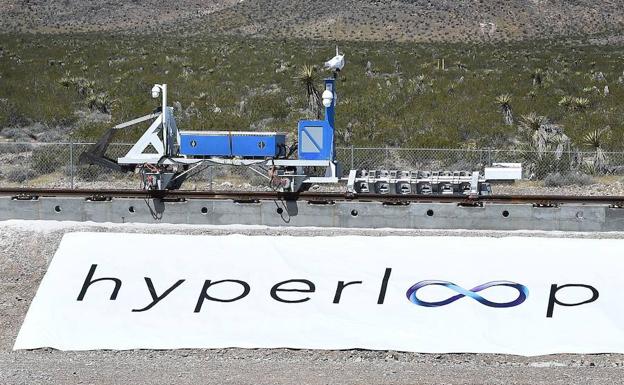 La Junta se reúne hoy con ejecutivos de Hyperloop para perfilar el proyecto de Málaga