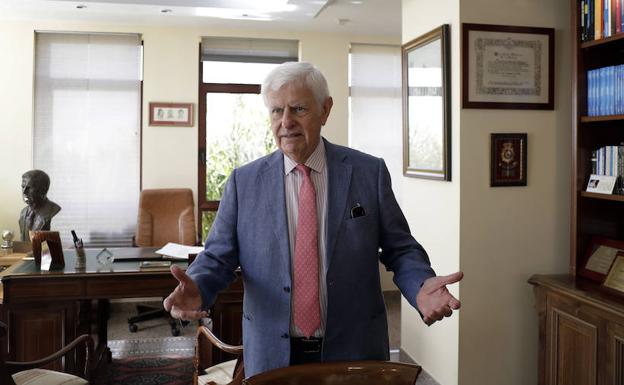 José Luis Sánchez Domínguez, un triunfador discreto con mono de encargado