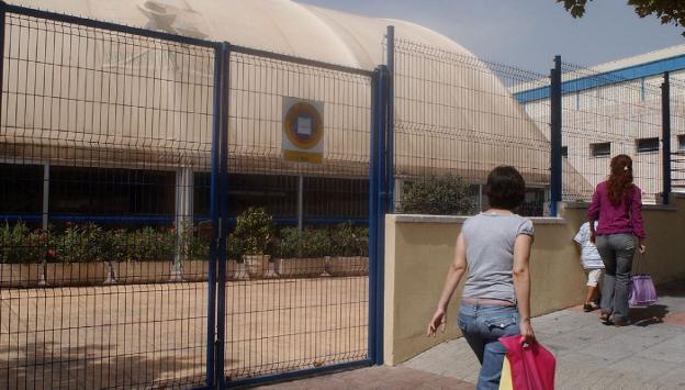 Jubilados y discapacitados tendrán bonificado un 50% el uso de instalaciones deportivas