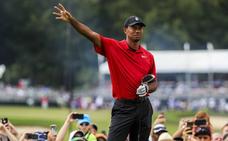 Tiger Woods gana el Tour Championship y logra su primer título en cinco años