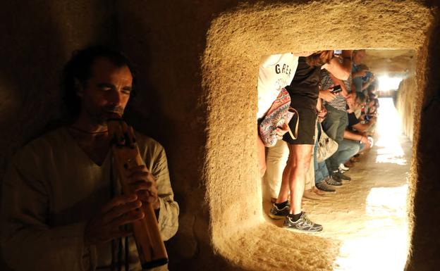 Desvelan el significado de la penumbra de la entrada al dolmen de Viera en Antequera