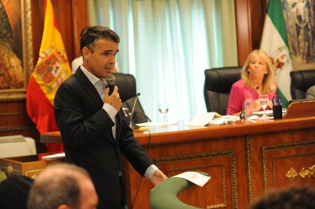 El PSOE de Marbella cambia el voto y no apoya pedir a la Junta que la antigua sede de Urbanismo sea un centro de salud