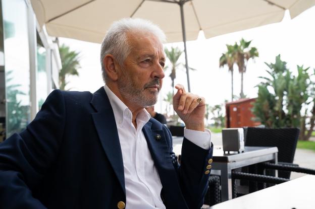 El general hiperactivo