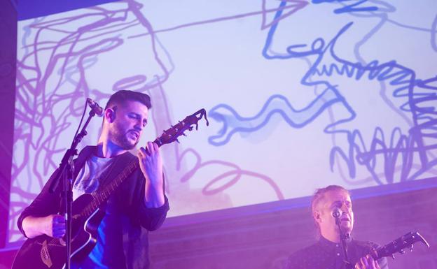 Fran Perea comienza el viaje en casa