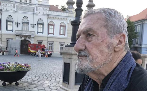 «Los barrios periféricos deben sentirse parte activa de la ciudad para no convertirse en zonas de conflicto»