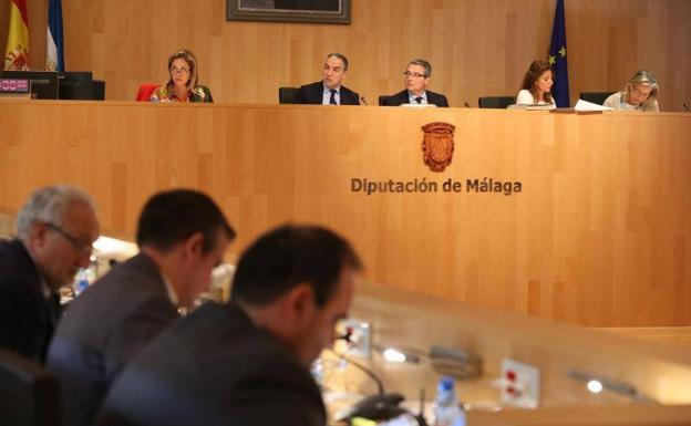 La Diputación aprueba ceder los suelos para el nuevo hospital y se compromete a colaborar en la financiación