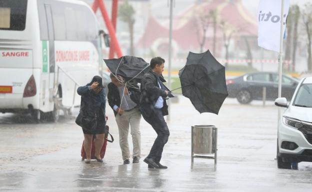Aviso naranja este jueves en Málaga por lluvias y tormentas
