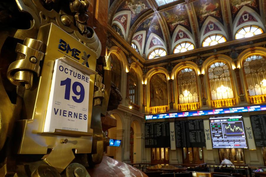 El Ibex-35 cierra plano tras el alivio del Supremo a la banca