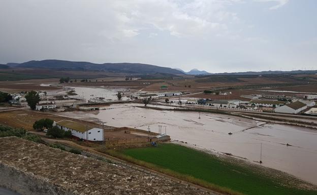 El municipio de Teba habilita una oficina de atención a afectados por las fuertes lluvias