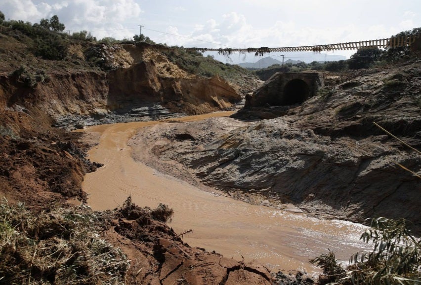 La tromba de agua daña 4.500 casas, comercios u oficinas y más de 1.000 vehículos en la provincia de Málaga