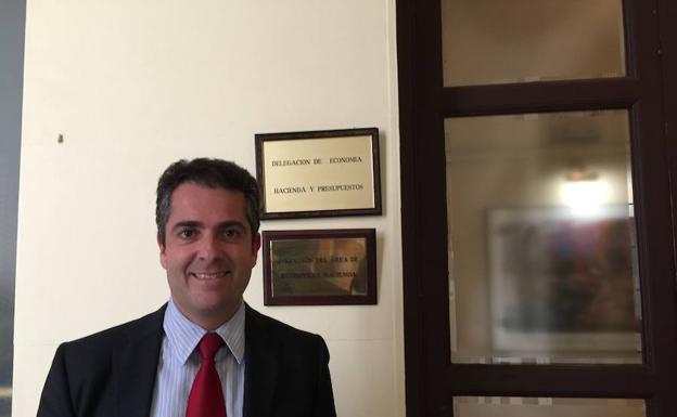 El PP saca pecho con el documento por el que casi todas las jefaturas saldrán a concurso