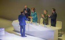 Santiago Ydáñez logra el premio BMW de Pintura