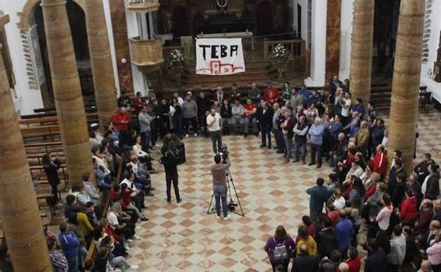 Susana Díaz pide «tranquilidad» a vecinos de Campillos y Teba que continúan encerrados
